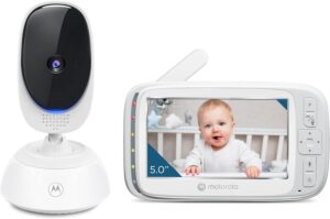 Motorola Nursery VM75 Video Baby Monitor Camera, 480x272p, 1000ft Range 2.4 GHz Wireless 5″ Screen, 2-Way Audio, Temperature Sensor, Night Vision