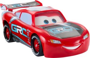 Mattel Disney and Pixar Cars Lightning McQueen Toy Vehicle & Accessories, Global Racers Cup Drift & Race Car with 2 Modes of Play